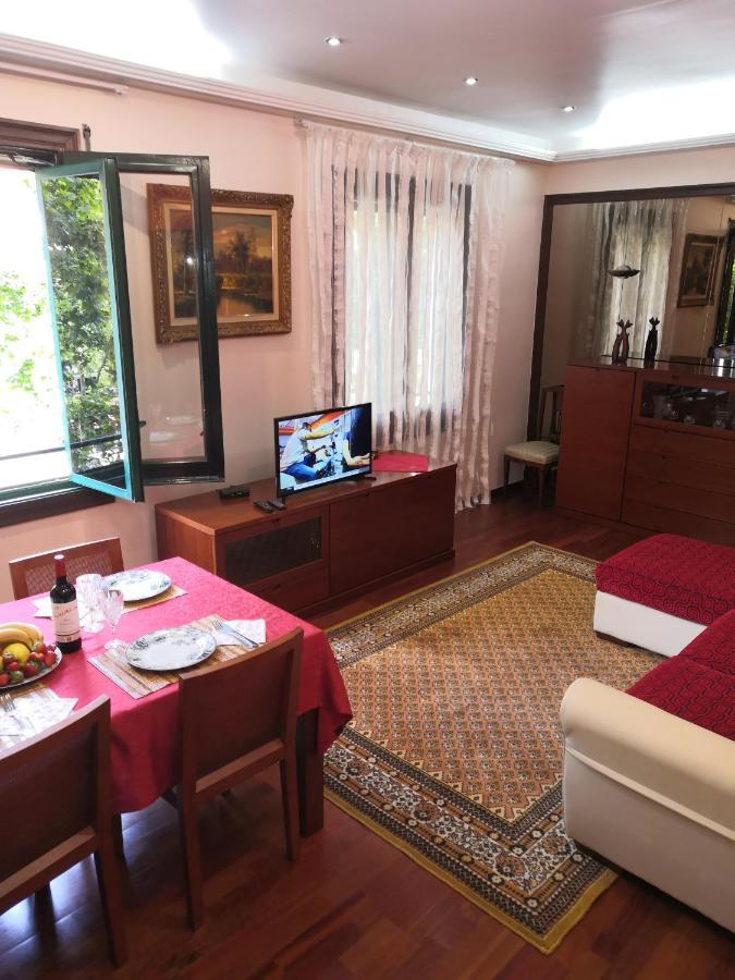Apartamento Gran Via De Les Corts Catalanes برشلونة المظهر الخارجي الصورة